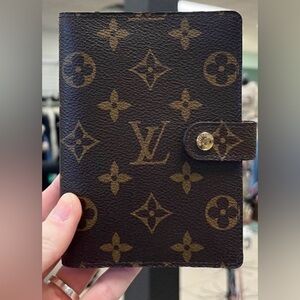 Authentic Louis Vuitton Monogram Black and Gold Key Holder